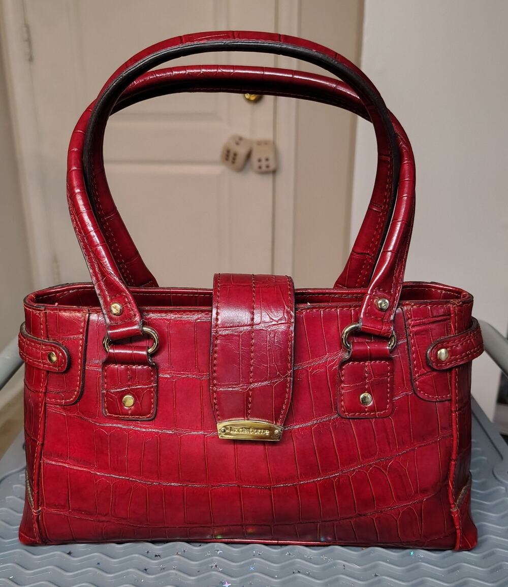 #PH23 -LIZ CLAIBORNE CROC EMBOSSED HANDBAG - DEEP RED